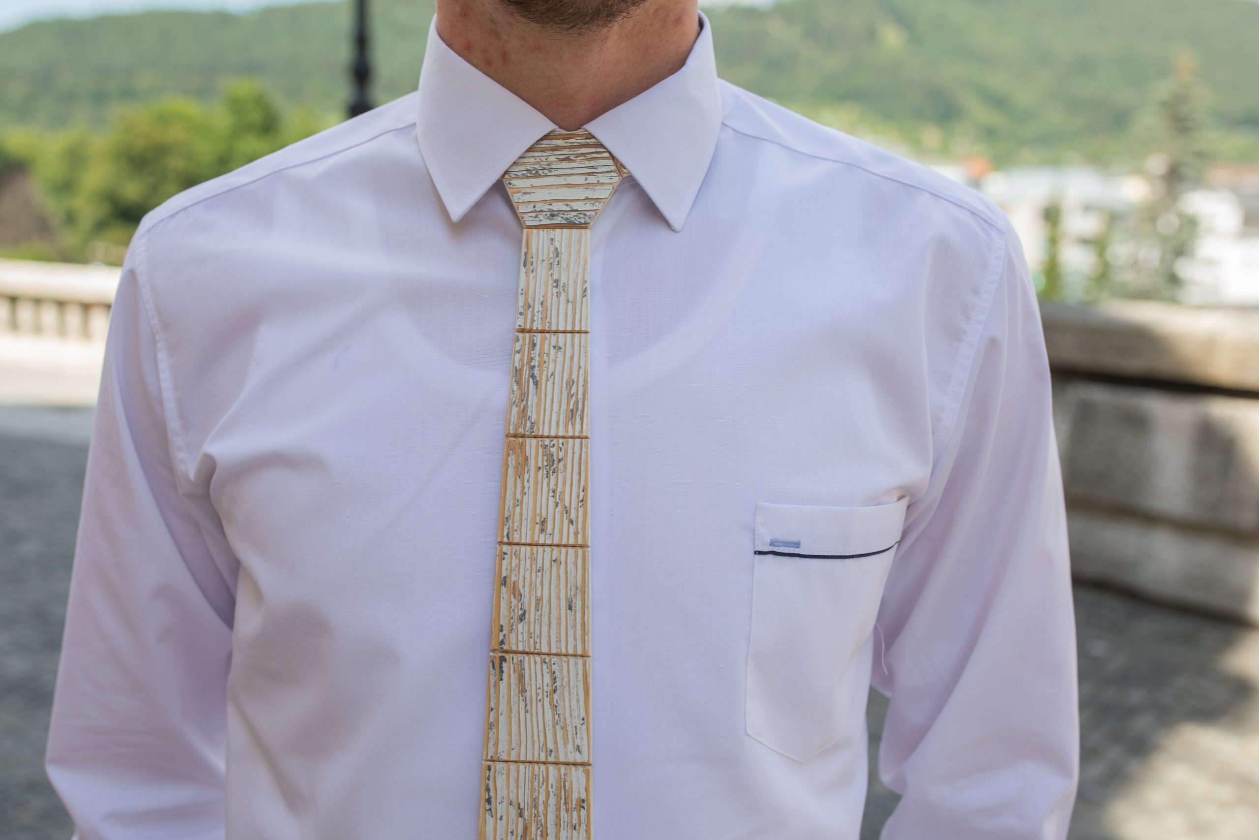 Drevená pánska kravata Retro sivá "MARKstyle"
